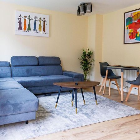 Stylish 3 Bedroom And Free Parking Thamesmead  Zewnętrze zdjęcie