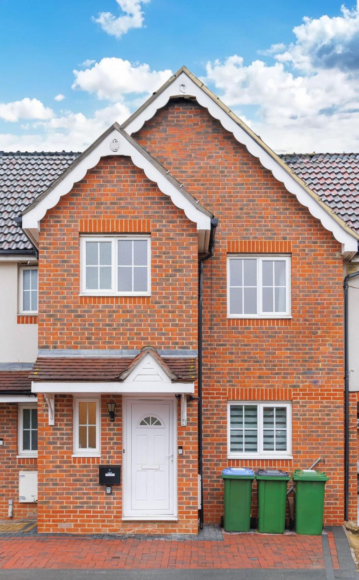 Stylish 3 Bedroom And Free Parking Thamesmead  Zewnętrze zdjęcie